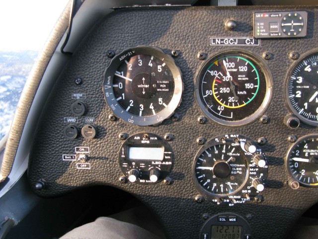 Romjuls flyging - Oi oi b�lger