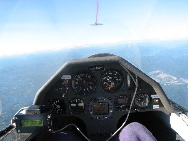 B�lgeflyging 25/8, GDW